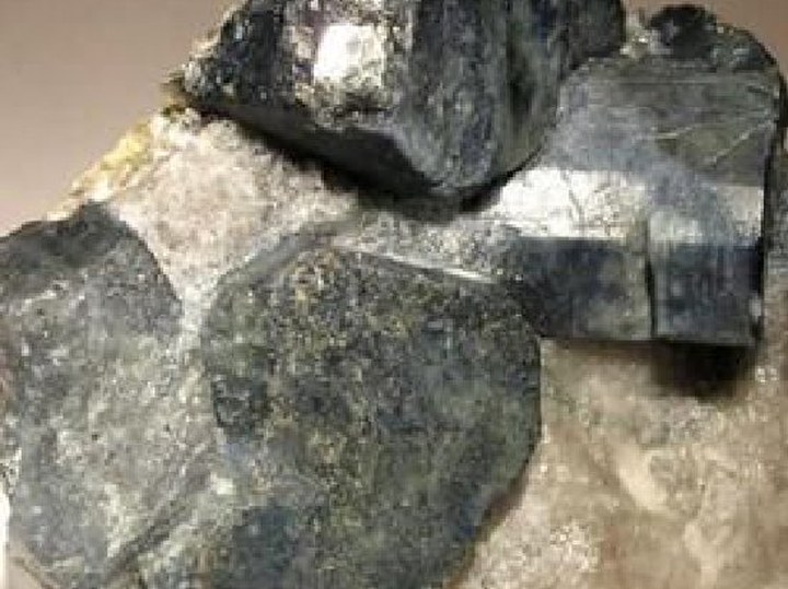 一則消息“引爆空頭”！枧下窩為何成市場情緒錨點？_新浪財經_新浪網